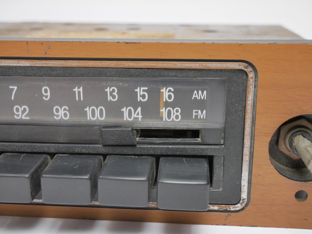 Early Wood Radio & Trim 75-80 VW Rabbit MK1 – Genuine