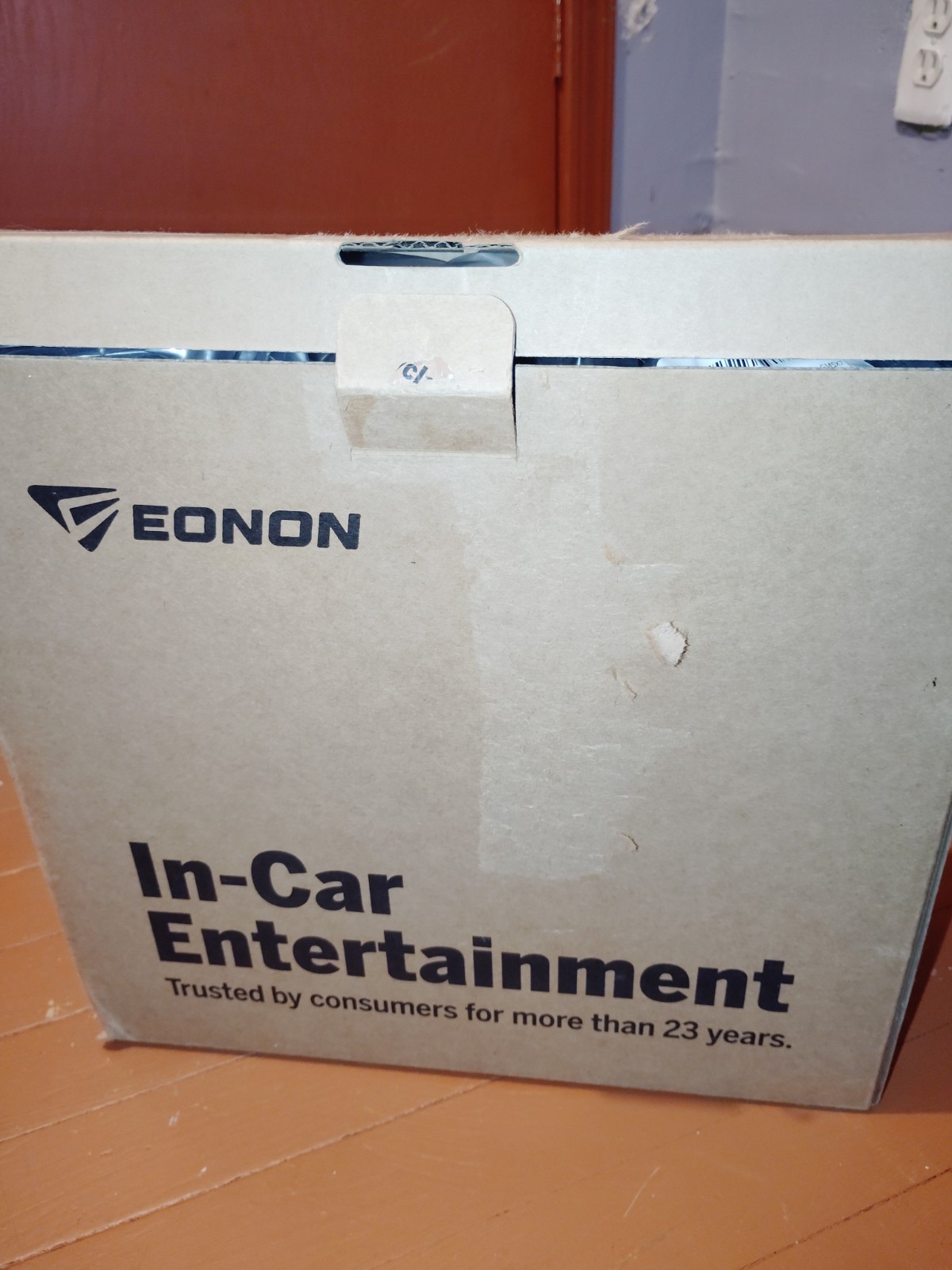 GMSX7 Eonon 2014-2018 Chevrolet Chevy Silverado and 2014-2018 GMC Sierra 10.1″