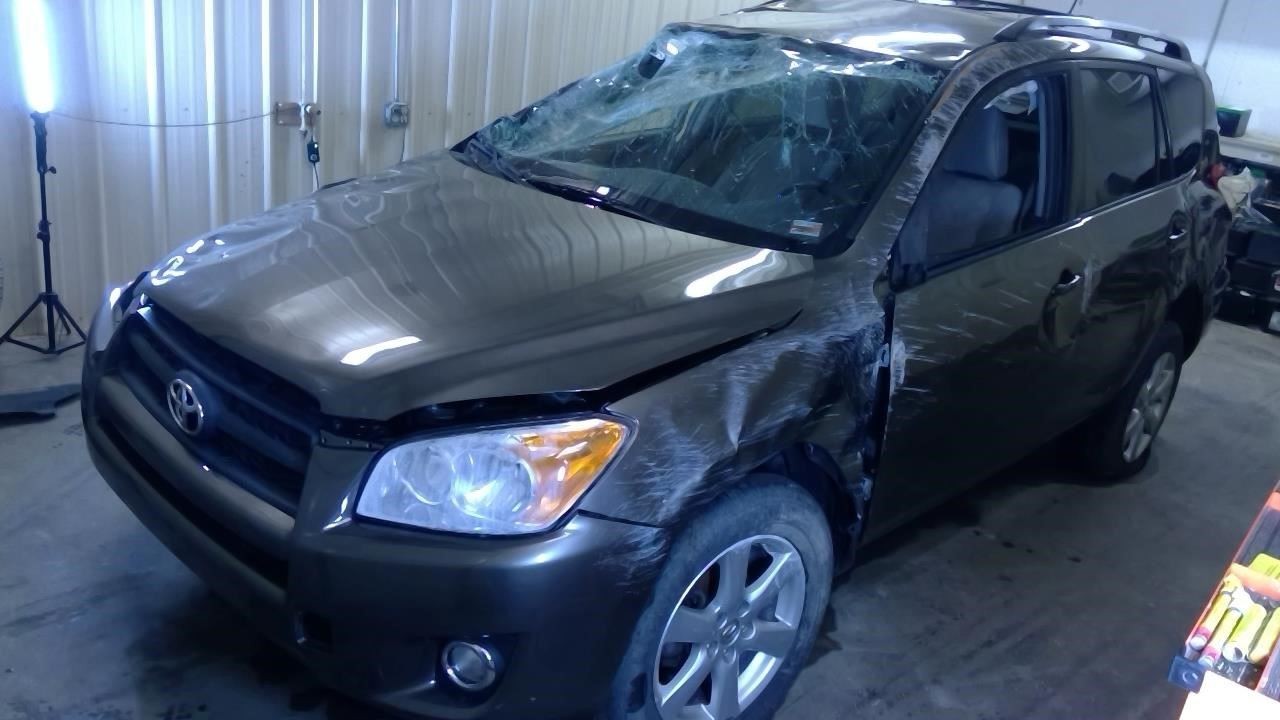 Audio Equipment Radio Receiver With CD Fits 10-12 RAV4 1872460