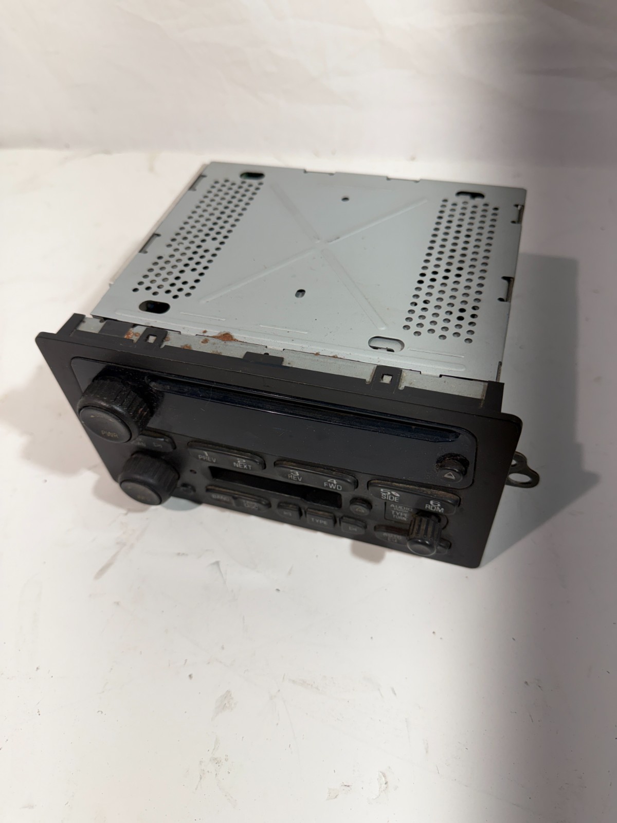 2003-2006 Chevy Silverado Gmc Radio Stereo Oem GM 15234929