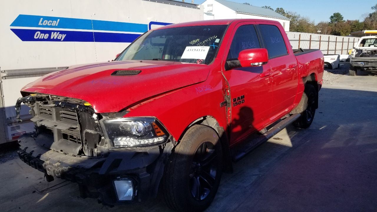 17 DODGE RAM 1500 CLASSIC RADIO AUDIO DISPLAY WITH RECEIVER 68270664AD