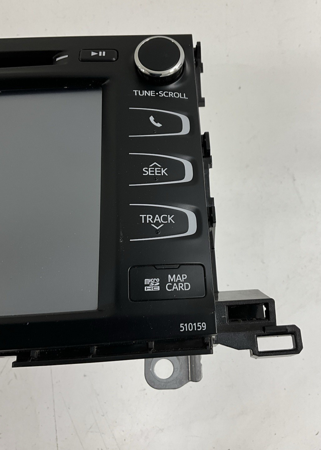 2016 TOYOTA HIGHLANDER DASHBOARD RADIO RECEIVER DISPLAY SCREEN 861000E271 OEM