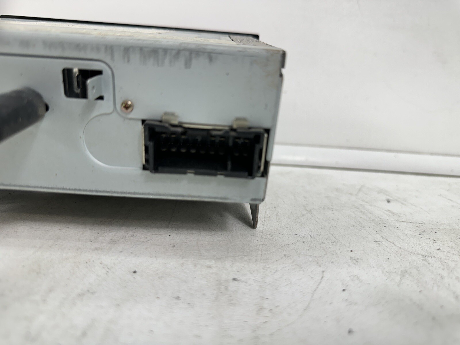 03-05 Kia Rio Radio Audio Equip. Sed AM-FM-Stereo-CD OEM# 96160-FD110