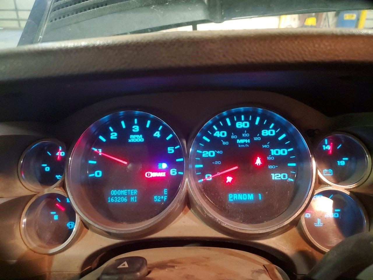 Chevrolet Silverado 2500 2010 Radio/CD/Stereo Head Unit 163K mi. Used 5180