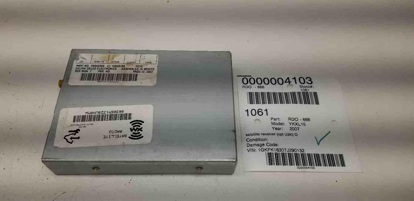 07 08 09 10 11 12 13 14 GMC YUKON XL 1500 Radio Satellite Receiver OEM 28043359