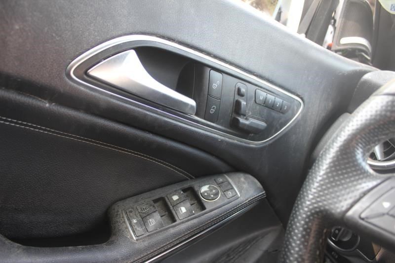 Audio Equipment Radio 156 Type GLA250 Fits 15-17 MERCEDES GLA-CLASS 603873