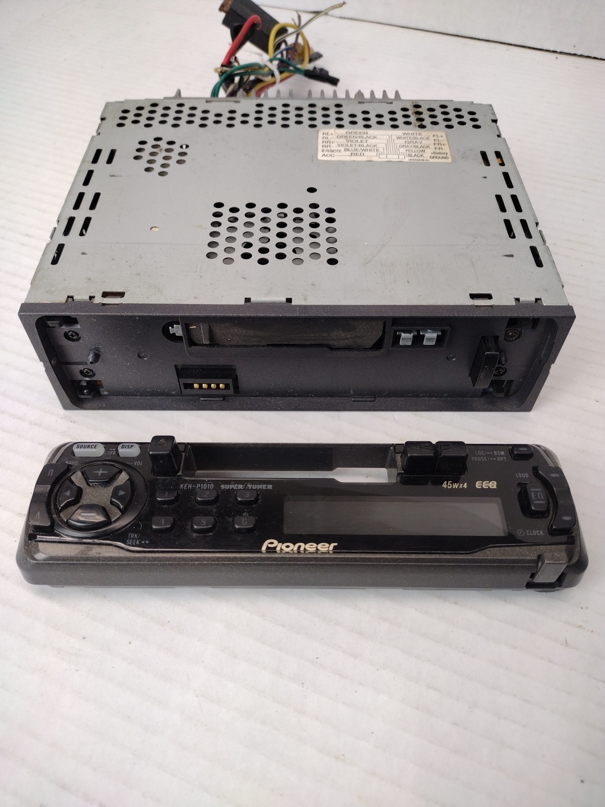 Vintage Pioneer AM / FM Radio Cassette Tape Player 45w x 4 Super Tuner FOR PARTS