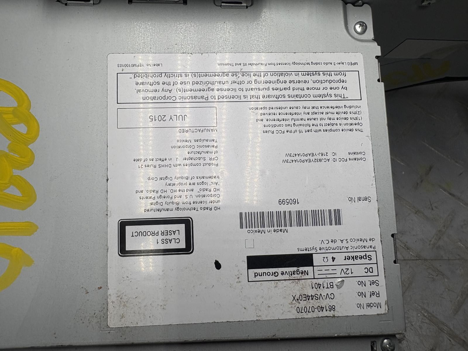 2015 Toyota Avalon Radio Reciever (AM-FM-CD-MP3) PART# 86180-0E011