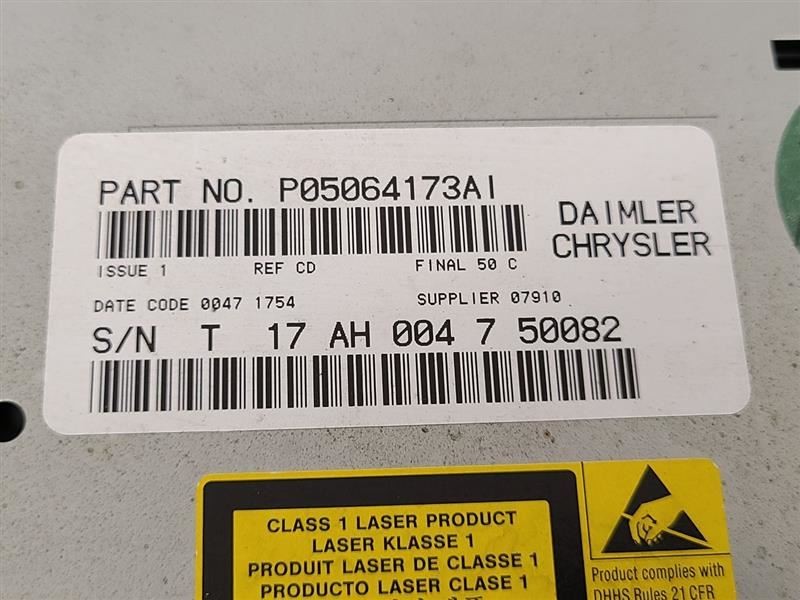 2005-07 DAKOTA Audio Equipment Radio Receiver Radio AM FM CD Player 05064173AI