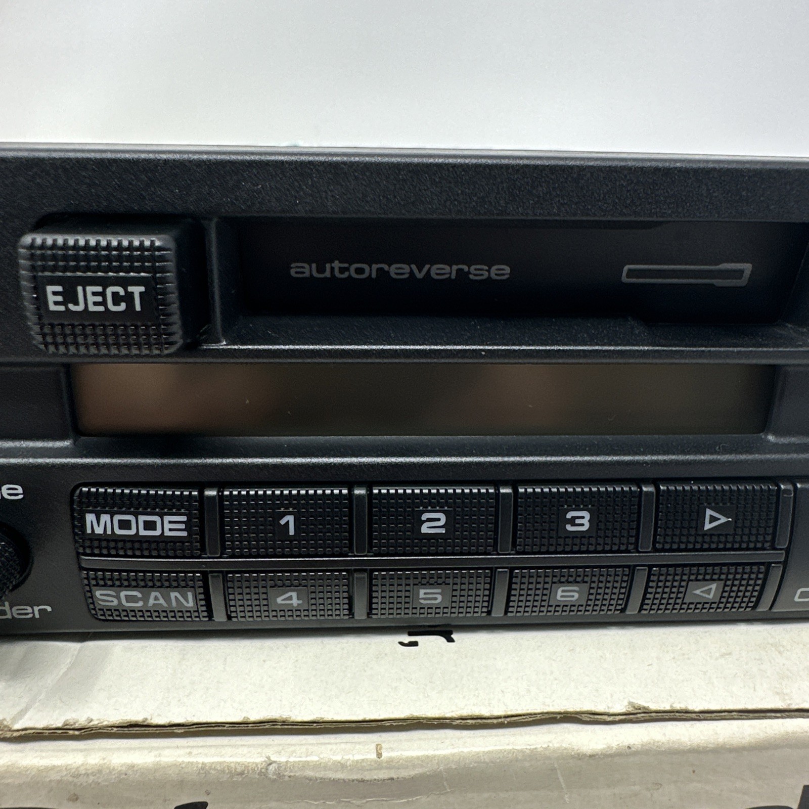 Volkswagen Duluxe Audio Factory Head Unit Cassette Player 90’s (357 035 152E)