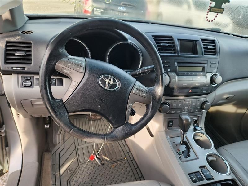 2009-2010 Toyota HIGHLANDER Upper Dash Mounted Information Display Screen