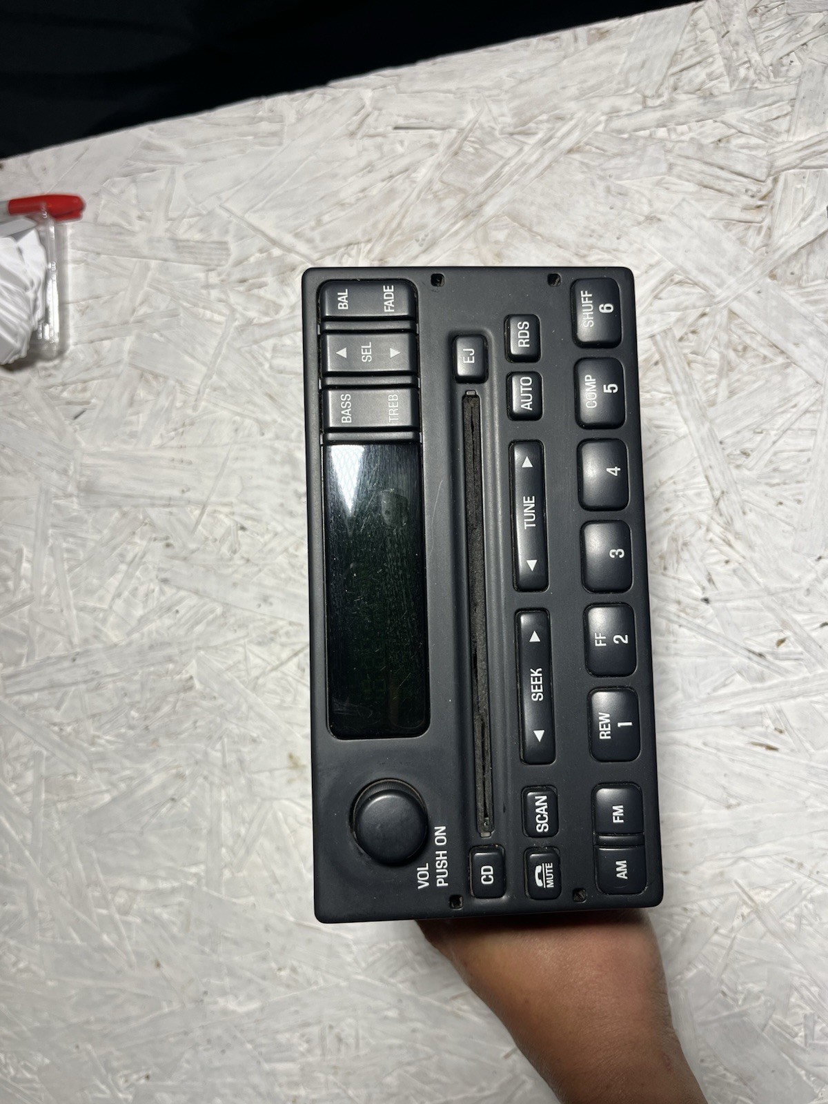 1999-2004 Ford Expedition/Explorer 6 Disc Changer Factory OEM Radio.