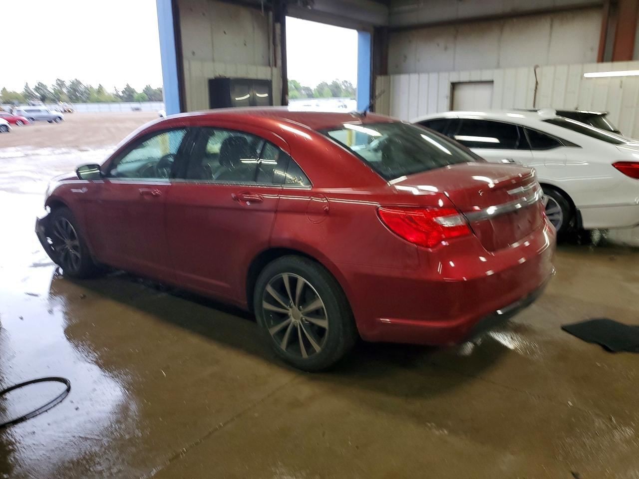 Player Receiver Radio Receiver Am-fm-cd-dvd-hdd Fits 12-14 CHALLENGER 1007231