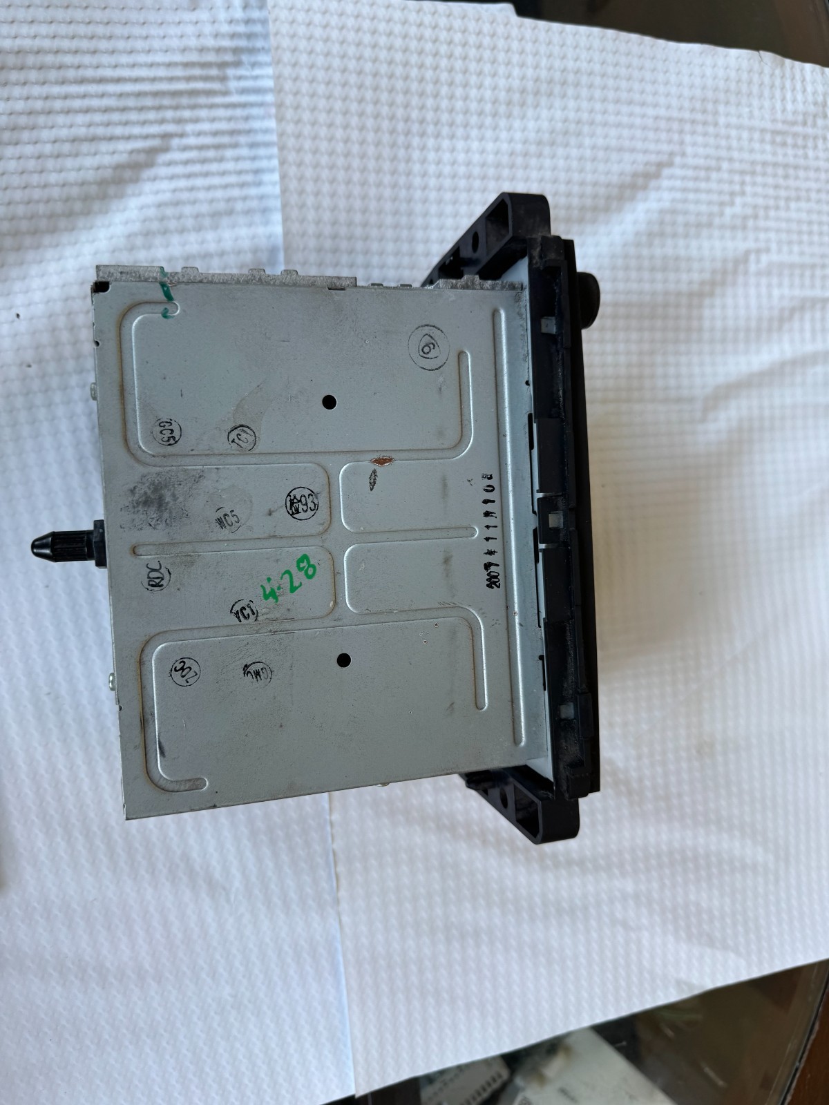 2007-2008 Chevy Impala Monte Carlo OEM AM FM CD AUX Radio 25887147
