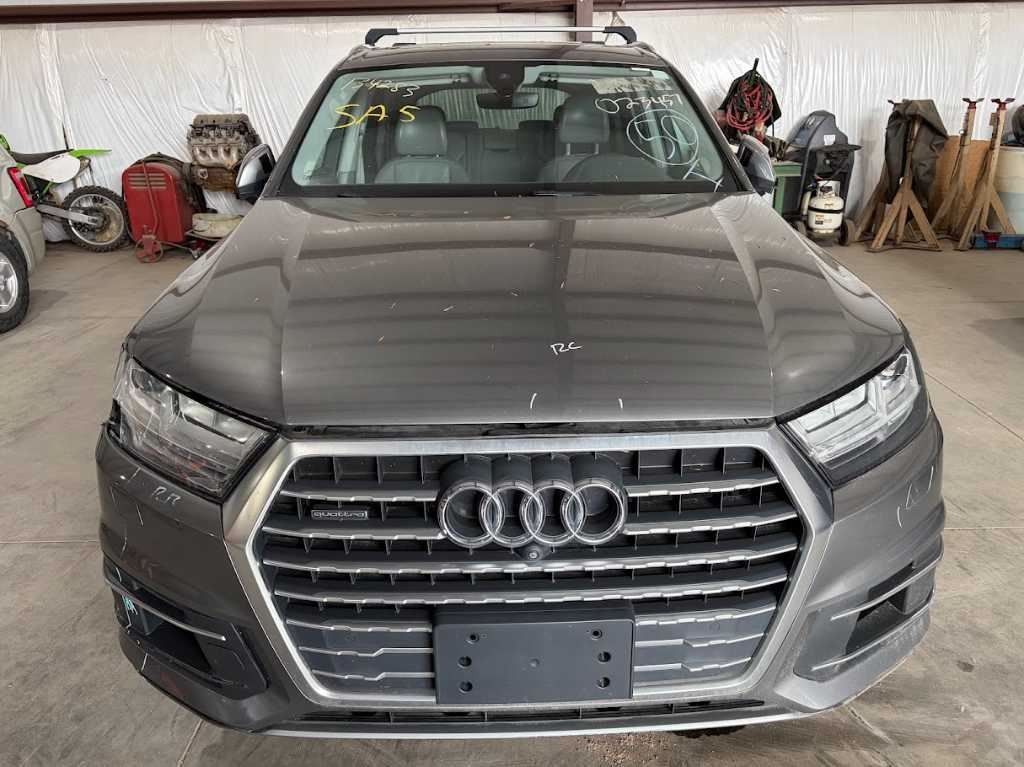 Player Receiver Radio Amplifier Trunk Mounted Fits 17-19 AUDI Q7 1165755