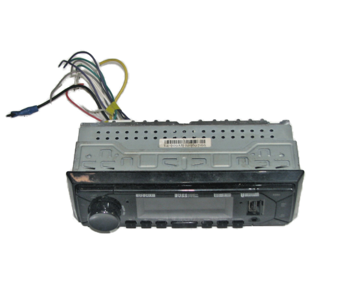 Boss Digital Multimedia Audio System 609UAB FREE SHIPPING