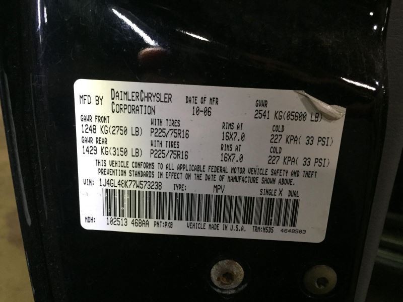 Audio Equipment Radio Receiver Radio ID Rbk Fits 02-07 CARAVAN 1353537