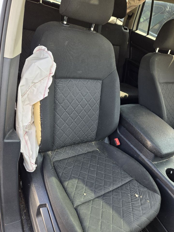 2018-2019 Volkswagen Atlas Radio Receiver Glove Box Mounted ID 3Q0035878B