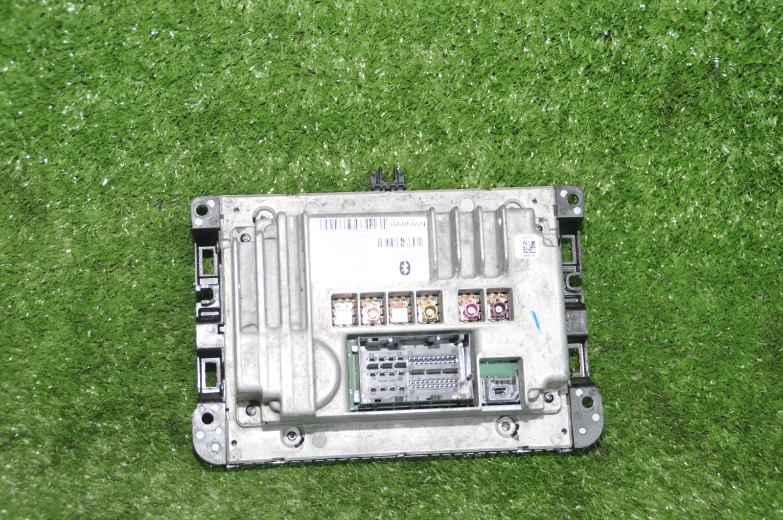 2013-2018 Dodge Ram 1500 AM FM Radio Receiver Navigation With Display Screen OEM