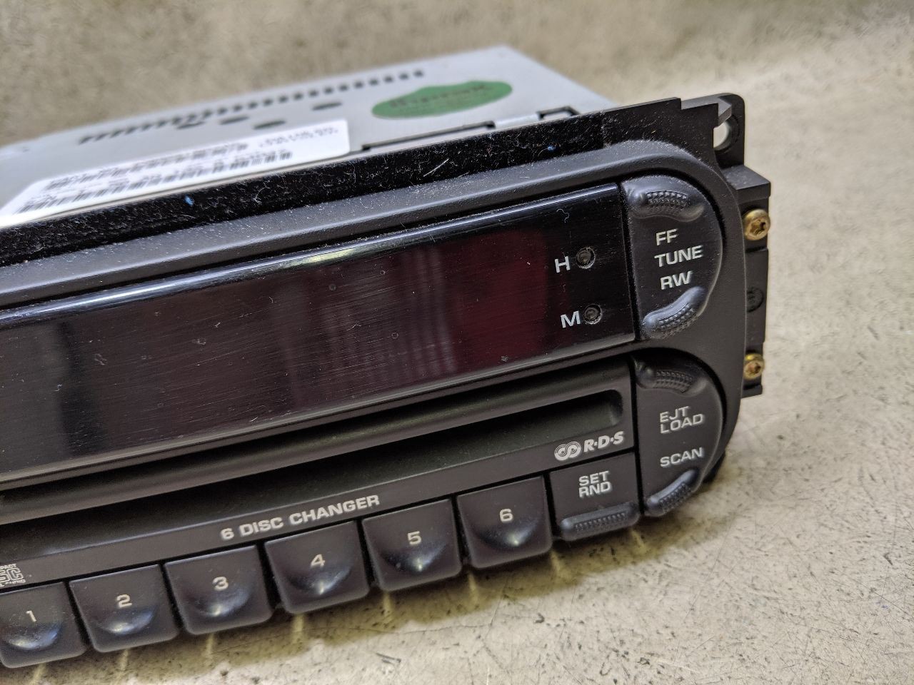 Stereo Radio AM FM CD 6 Disc Player RBQ Fits 05-06 08-10 DODGE VIPER b0-16