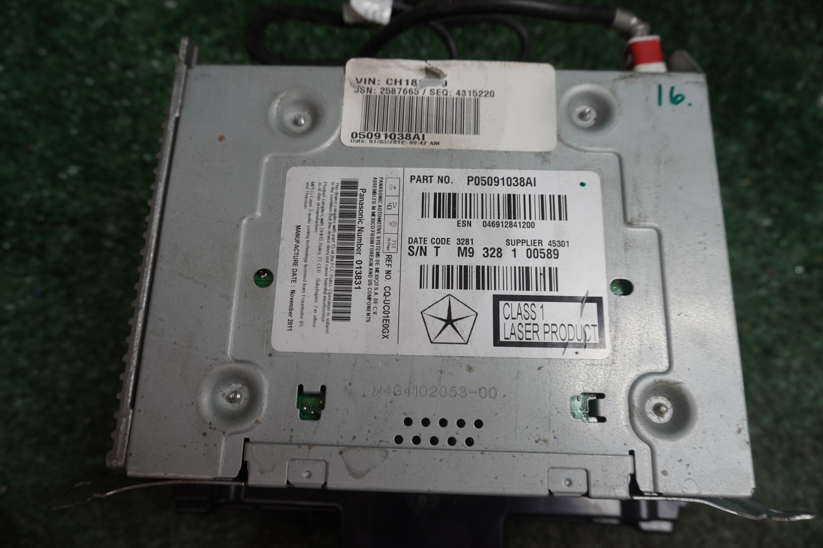 2011 2012 2013 2014 CHRYSLER 200 Radio RECEIVER CD PLAYER UNIT OEM 05091038AI