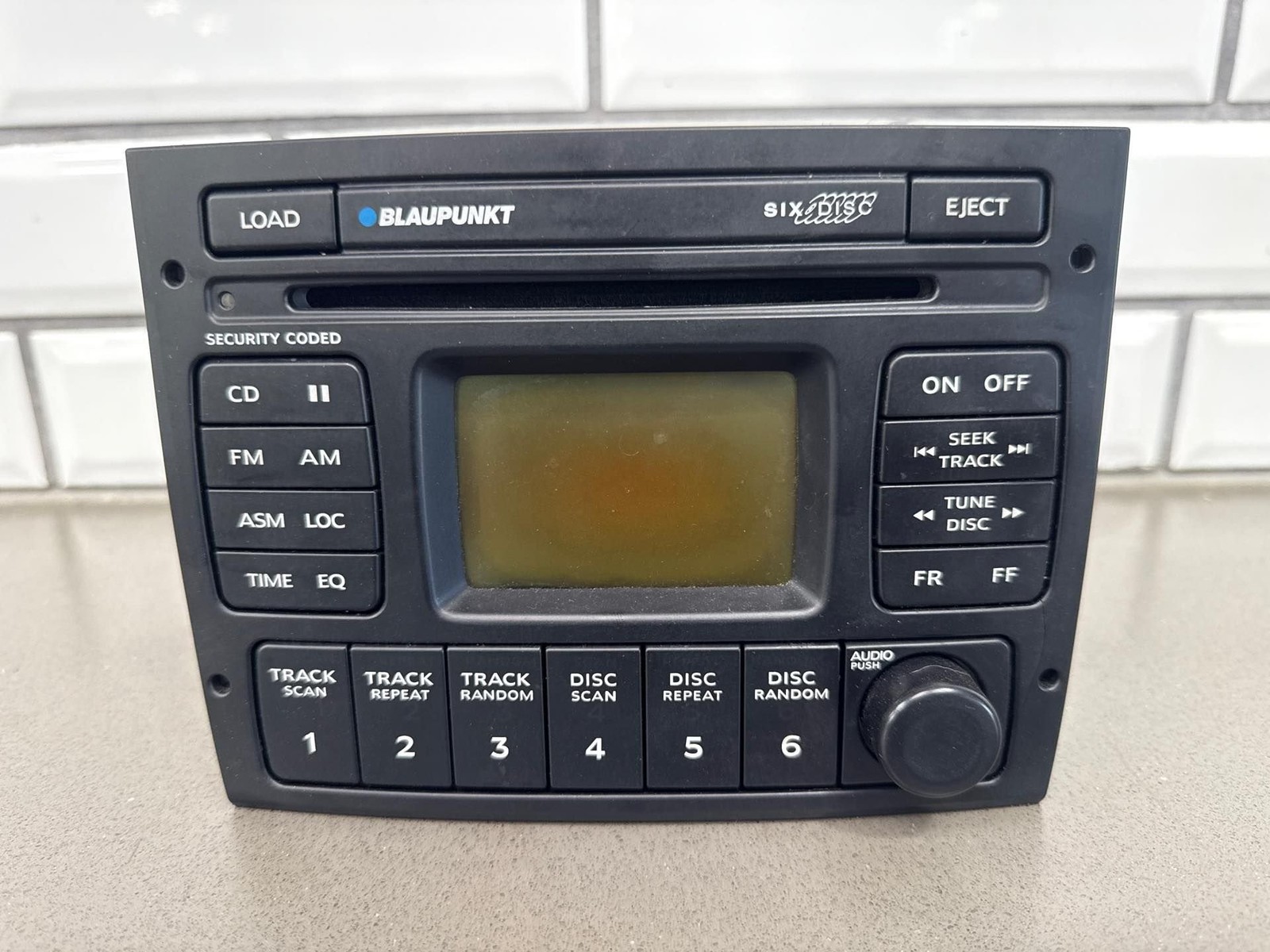2006 Pontiac GTO- Radio