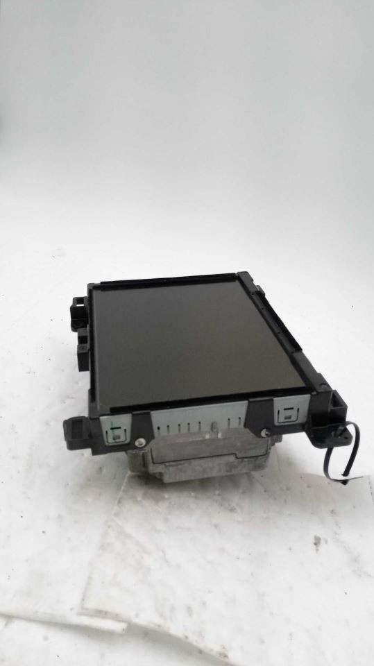 Audio Equipment Radio Display And Receiver 8.4″ Touch Screen Fits 16 300 595096