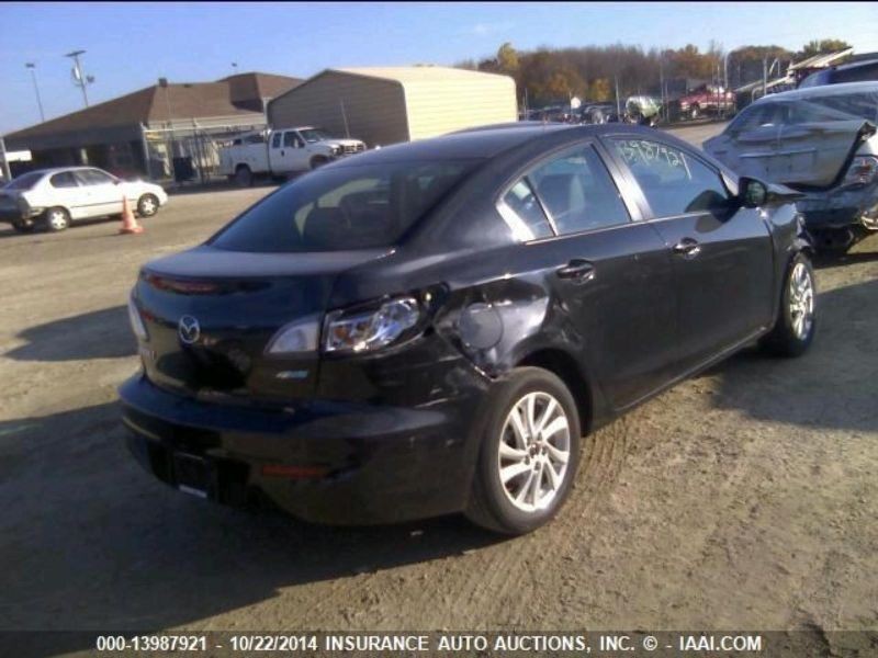 Info-GPS-TV Screen Display Screen Lower Center Dash Fits 12-13 MAZDA 3 3628996