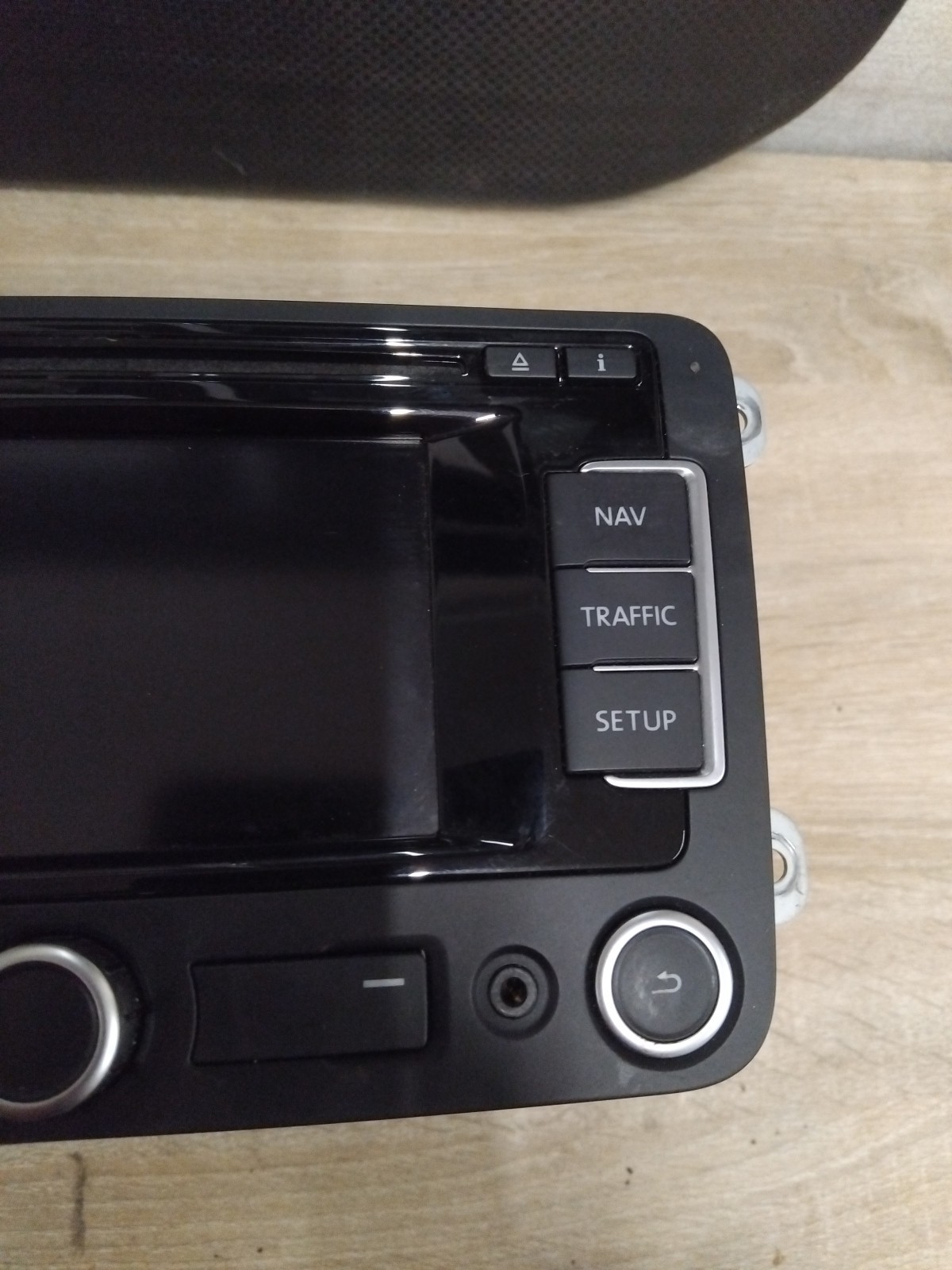 Volkswagen Passat B6 2009 Stereo/Radio/Sat Nav/CD Player 3C0035270 – GS #A31