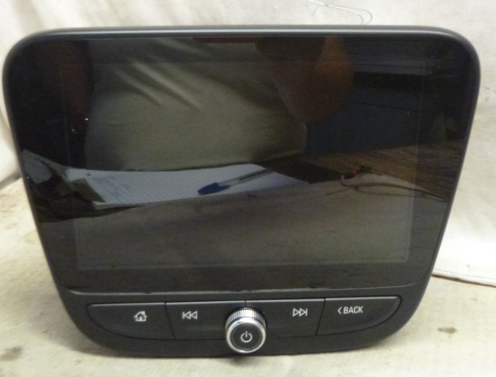 19 20 21 22 23 Chevrolet Malibu Radio Display Screen 84567687 RAT11
