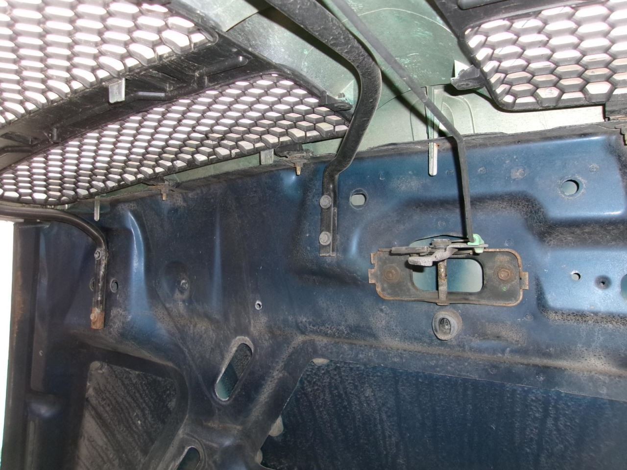 Audio Equipment Radio Receiver Radio ID Rbk Fits 02-07 CARAVAN 2105088