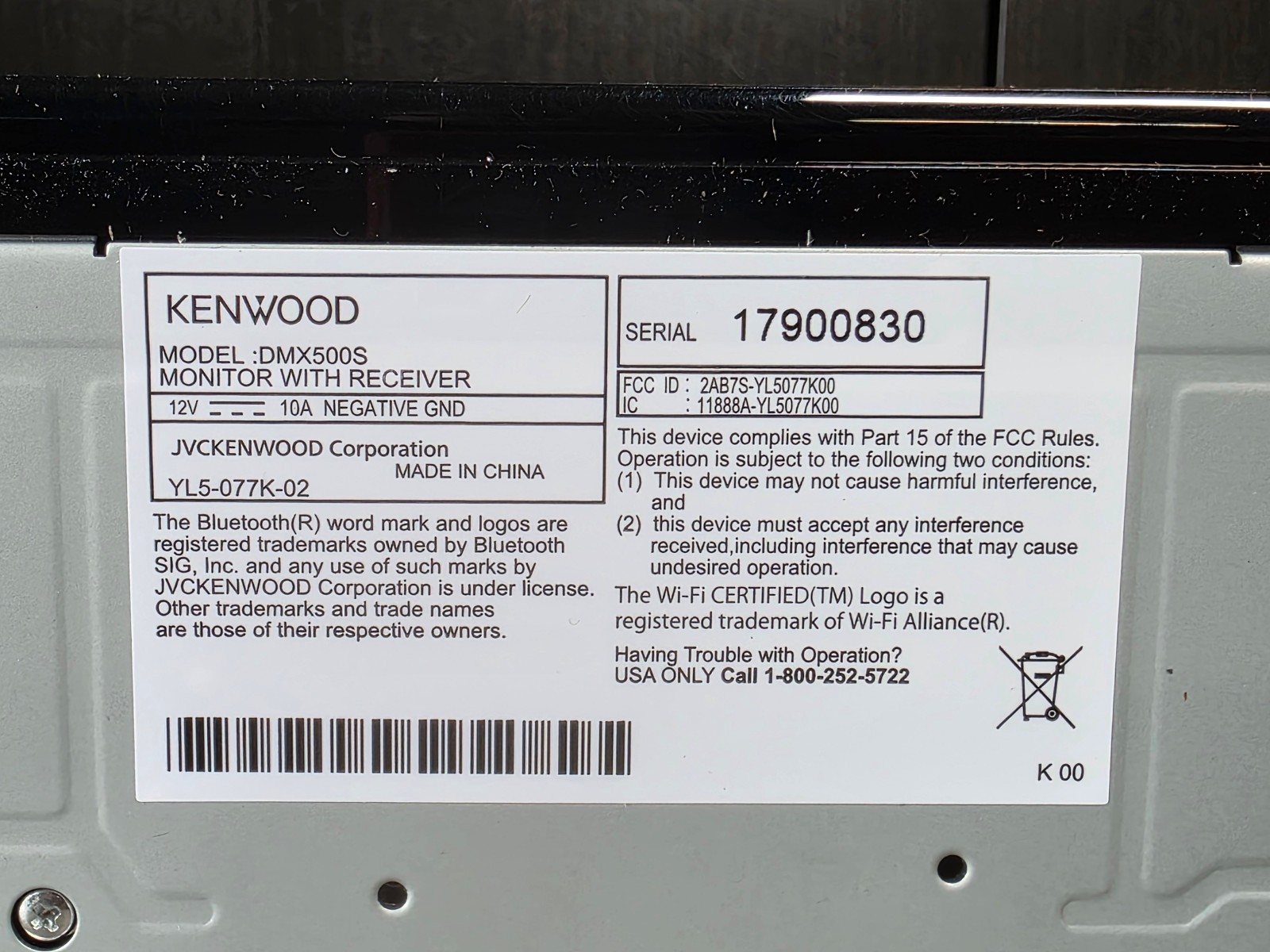Kenwood DMX500S Monitor w/ Receiver -6.8″ Touchscreen, Bluetooth & Carplay
