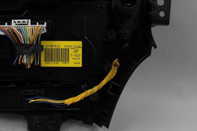 Audio Equipment Radio Control Panel Canada Fits 2011-2013 KIA OPTIMA OEM #30780