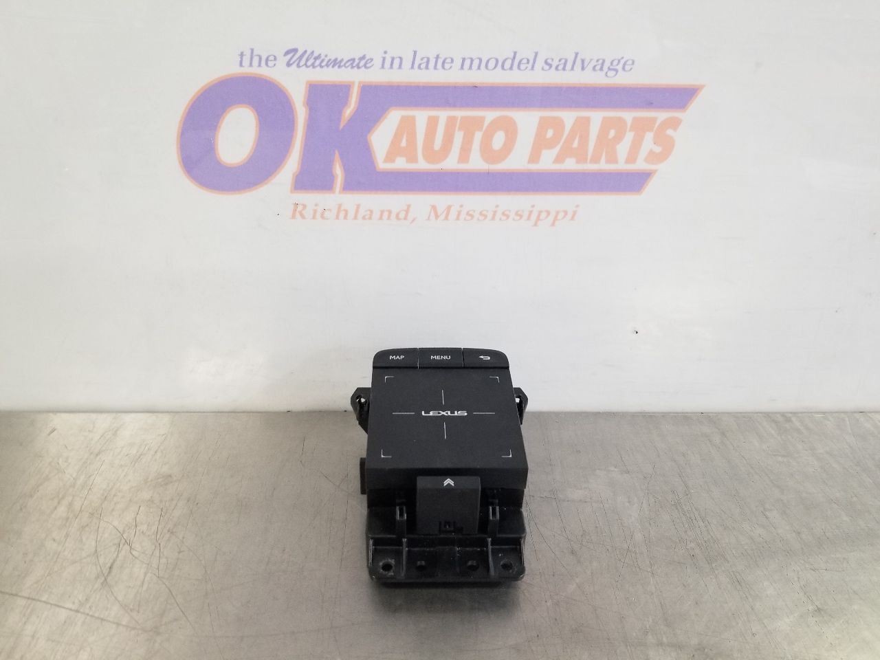 22 2022 LEXUS RC300 F SPORT CONSOLE MOUNTED RADIO DISPLAY CONTROLS 8478053090