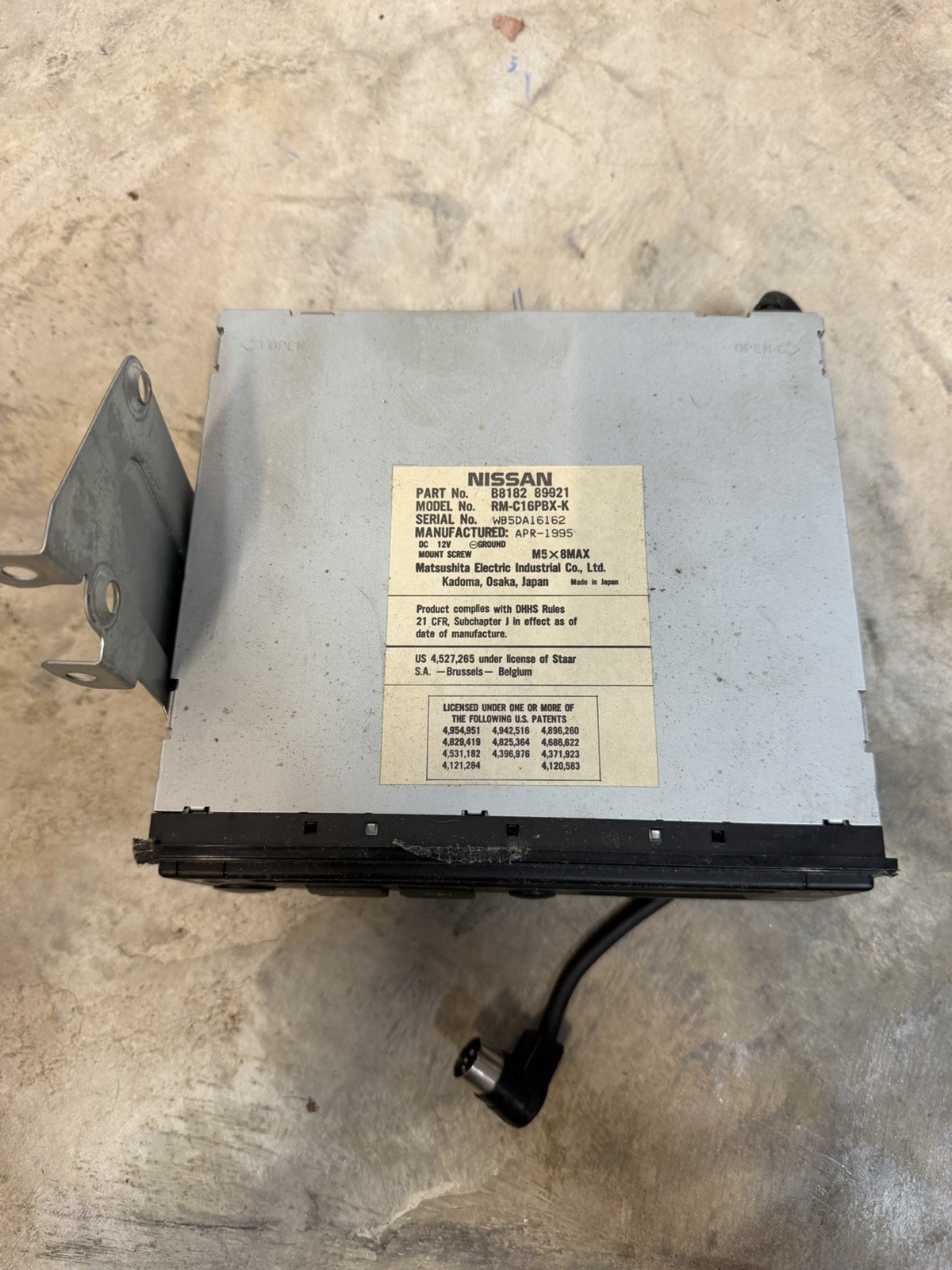 1994-1996 Nissan 300zx CD Player B8182-89921 Not Tested Rare