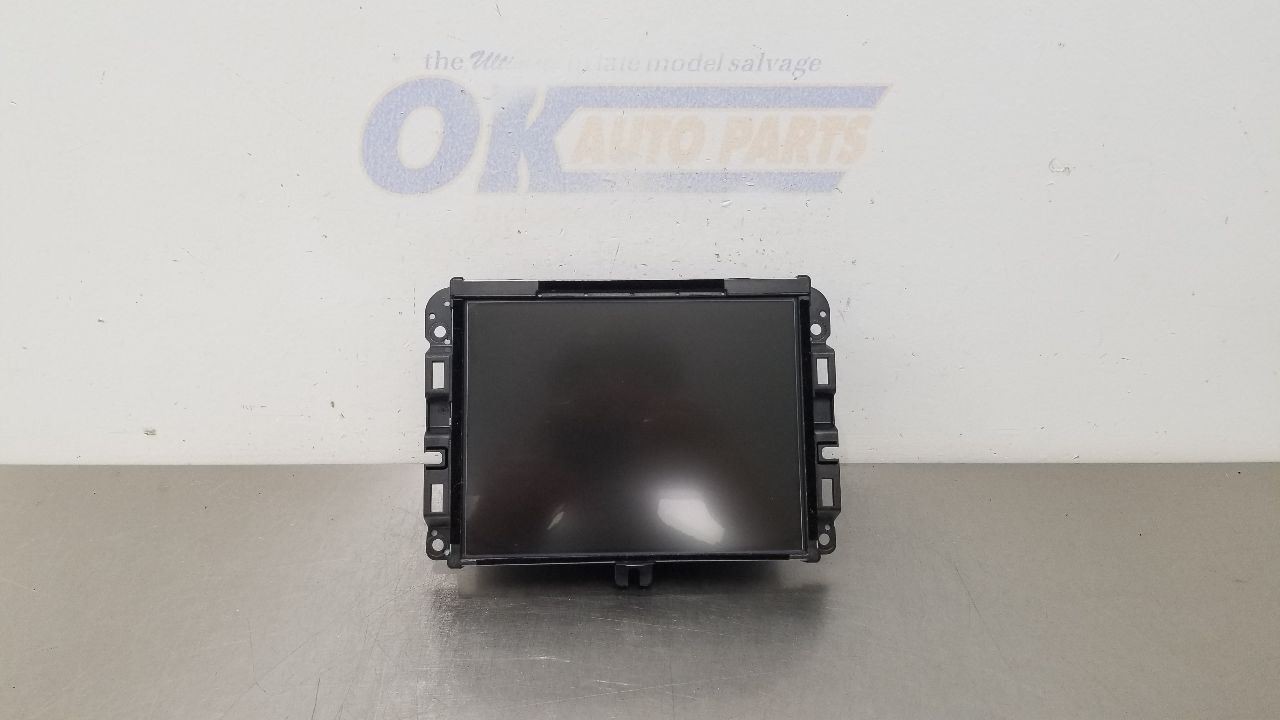 17 DODGE RAM 1500 CLASSIC RADIO AUDIO DISPLAY WITH RECEIVER 68270664AD