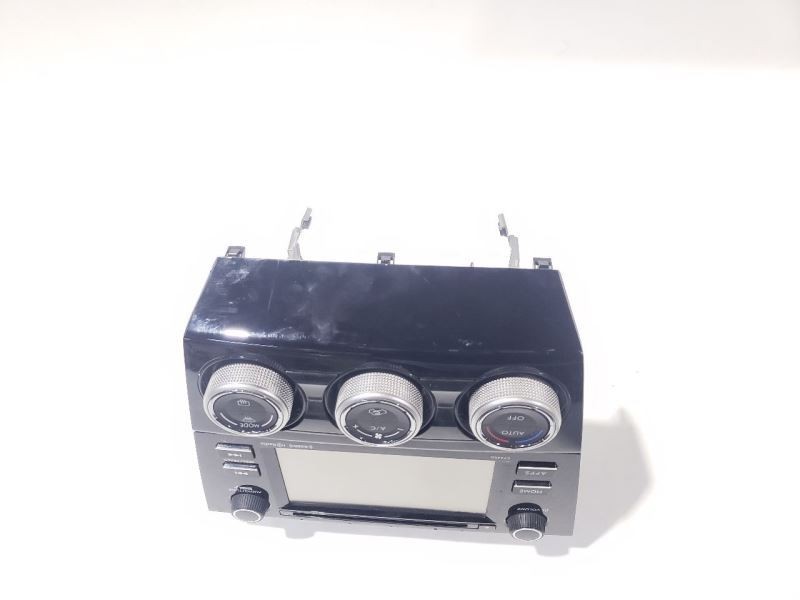 Radio Audio NO Navigation Option With Bezel And Temperature Control OEM 16 WRX