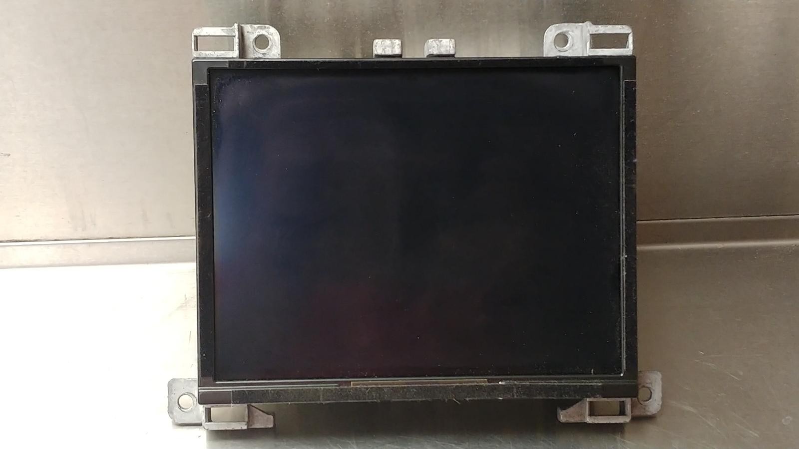 2023 Dodge Challenger OEM UConnect 8.4″ Radio Display Unit 68615153AA