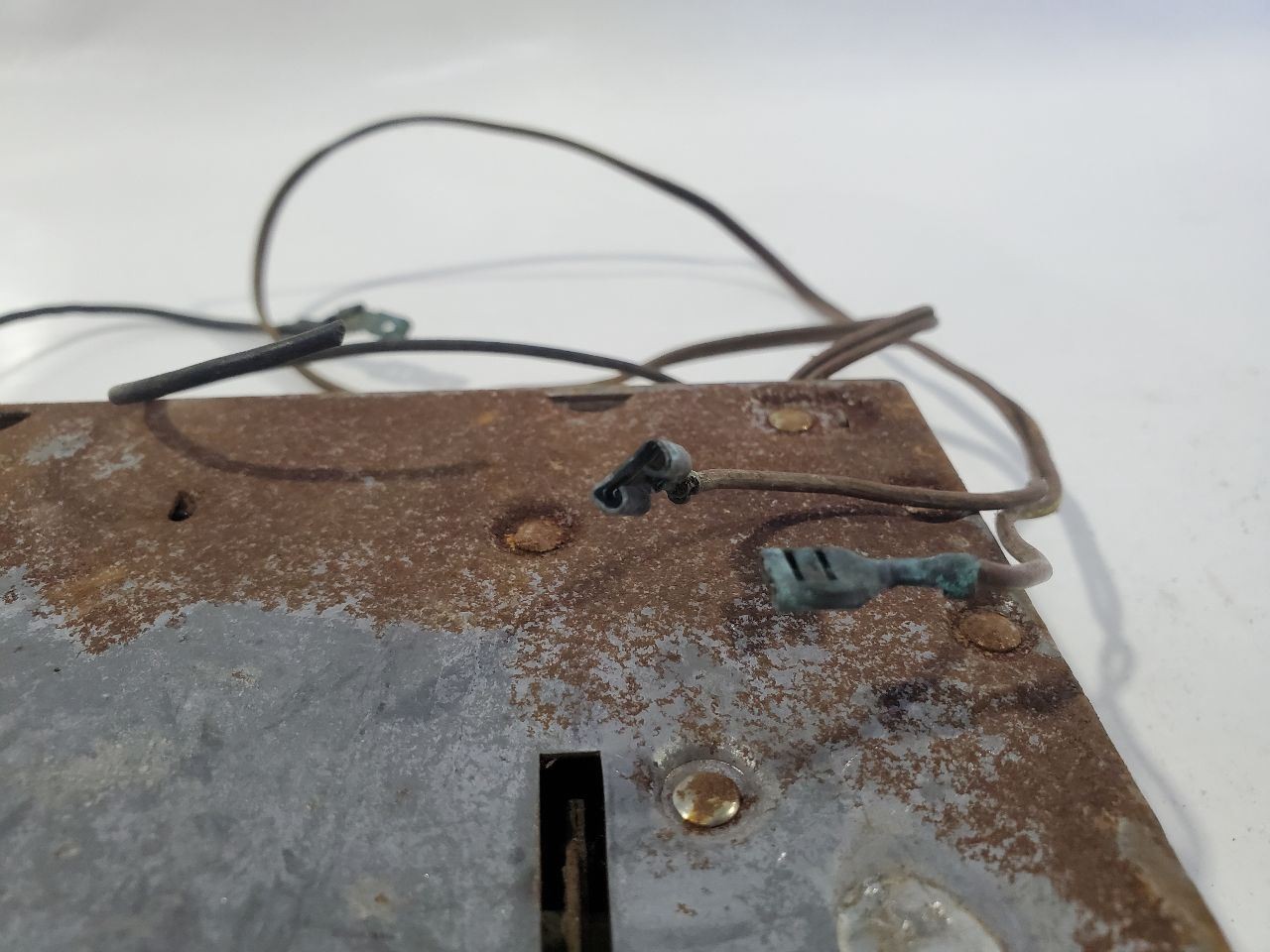 1968 1970 Volkswagen Beetle OEM Sapphire XV Untested Radio Sold As Is