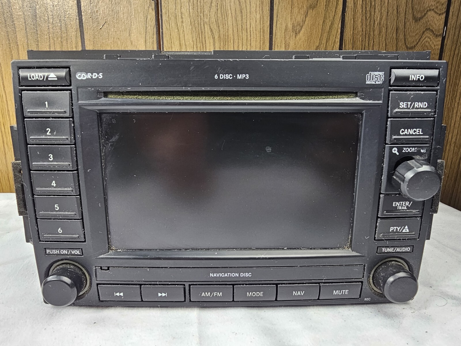 2005-2010 Chrysler Dodge Jeep Navigation 6CD MP3 Radio P56038646AL OEM