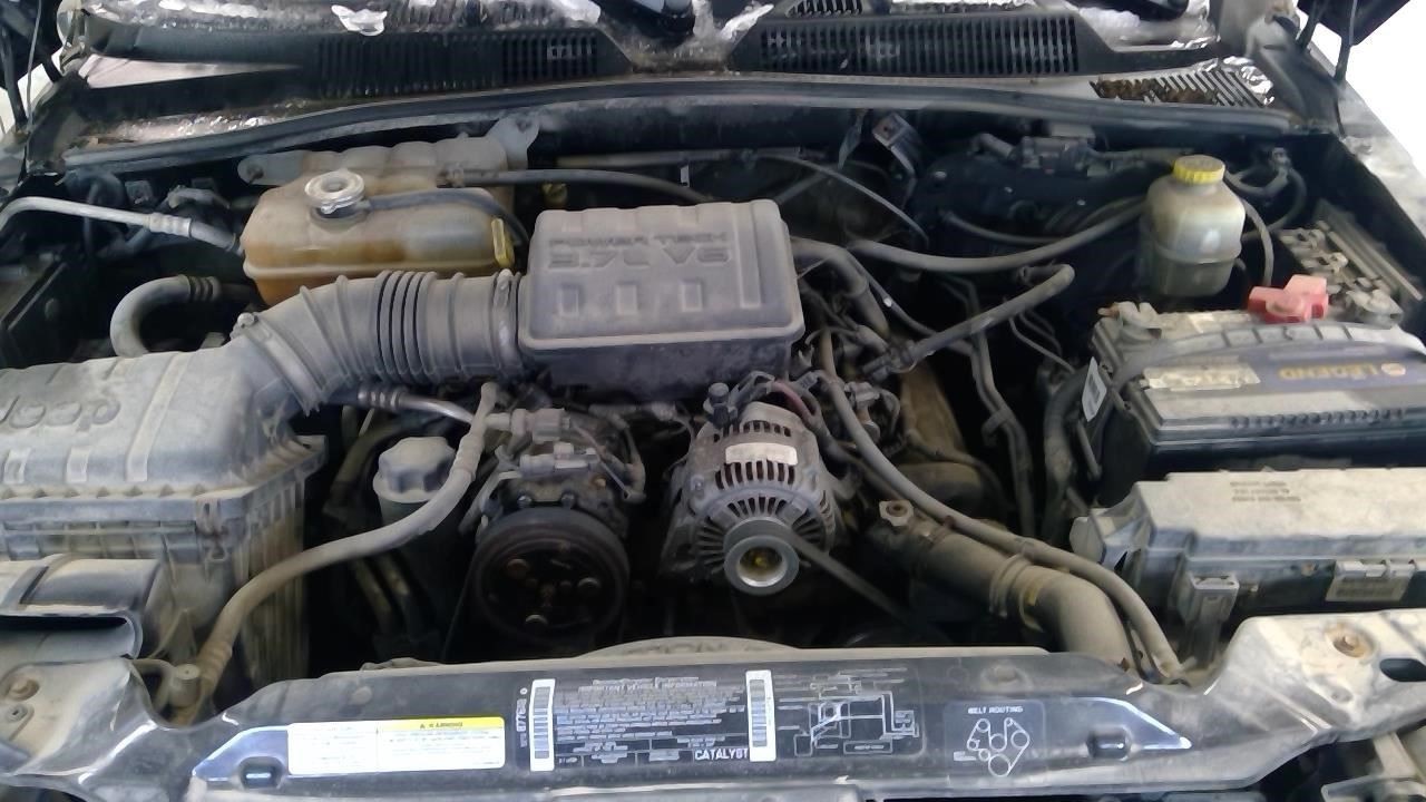Audio Equipment Radio Am-fm-integral 6 CD Changer Fits 05-06 08-10 VIPER 1737236