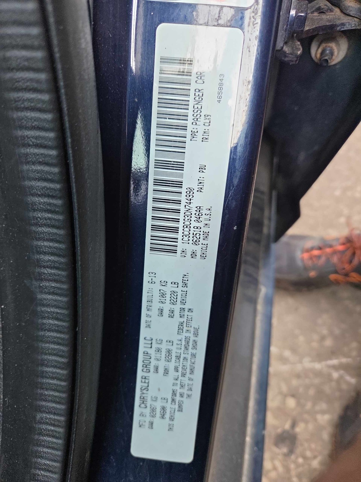2013-2014 CHRYSLER 200 3.6L Radio Receiver Face Plate ID RES