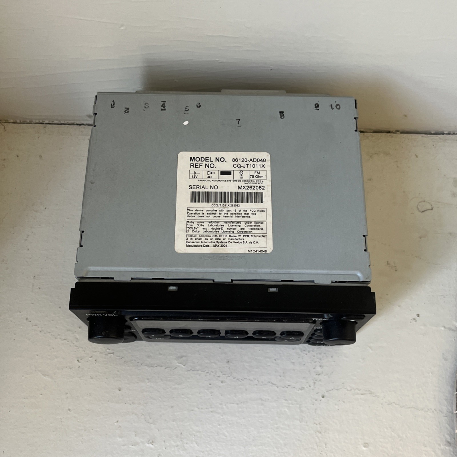 2004 TOYOTA Tacoma 86120-AD040 OEM Radio Stereo Tape CD Player Panasonic-NICE