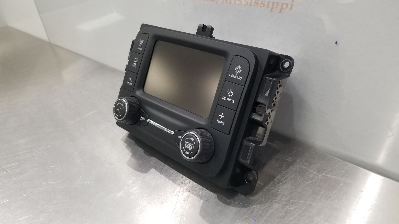 18 DODGE RAM 2500 6.4L RADIO AUDIO 5″ DISPLAY AND CONTROL PANEL
