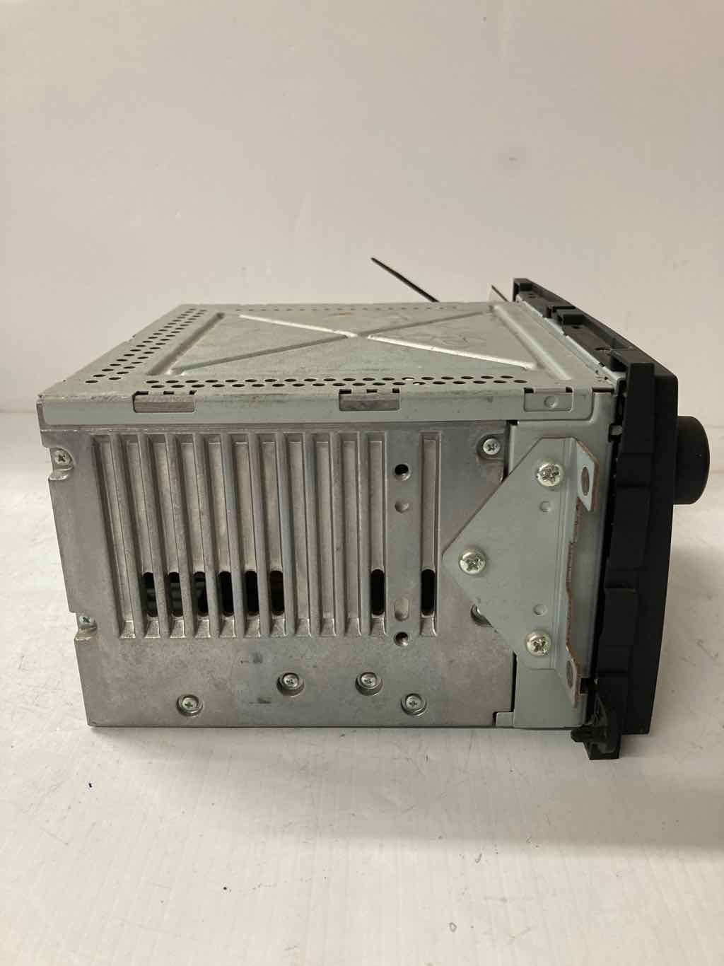 10 E350 Van Radio AM FM OEM 8C3T18K810AC Two Speaker System May need programming