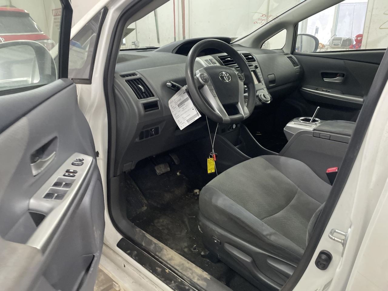 Audio Equipment Radio Prius V VIN Eu 7th And 8th Digit Fits 12-14 PRIUS 1002070