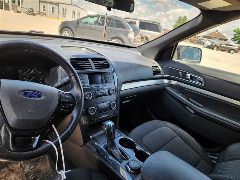 2018 Nissan Titan Radio Display and Receiver w/Navigation