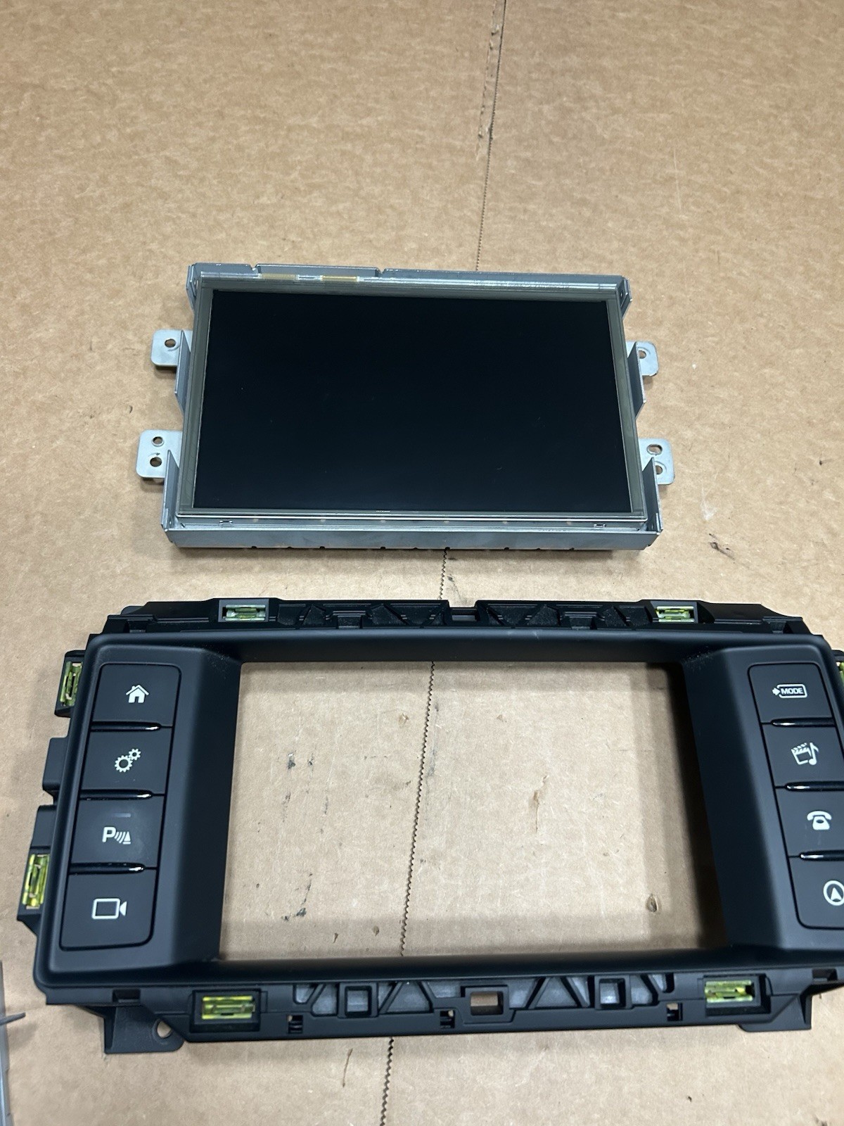 2016-17 Jaguar XF Infotainment System Set Stereo Head Unit Navigation Screen OEM