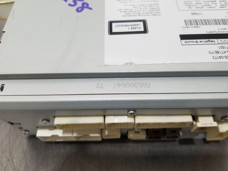 19 2019 TOYOTA TACOMA OEM RADIO DISPLAY AND RECEIVER 8610004173