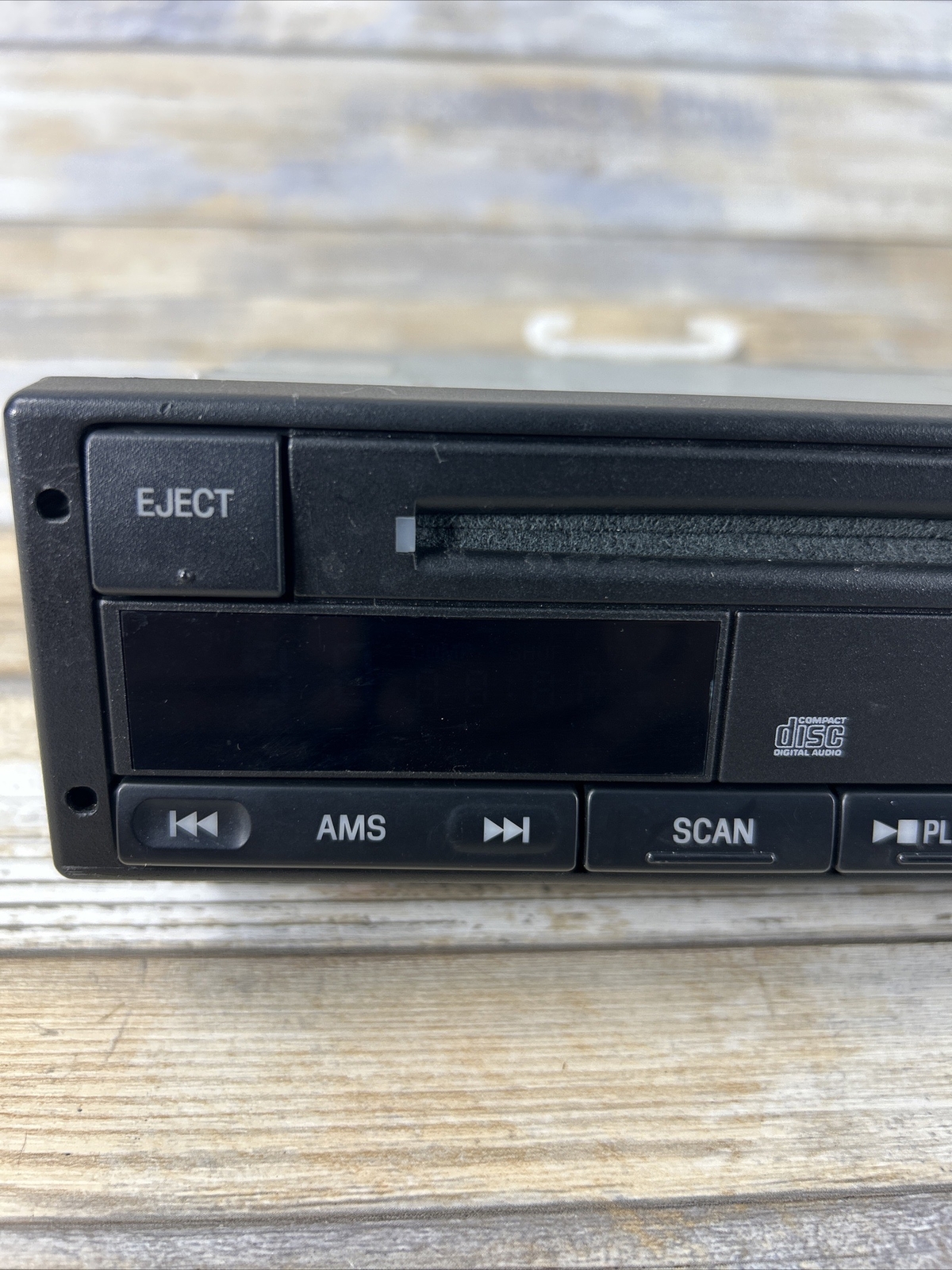 VTG Ford Mustang CD Player XR3F-19B160-AA UNTESTED